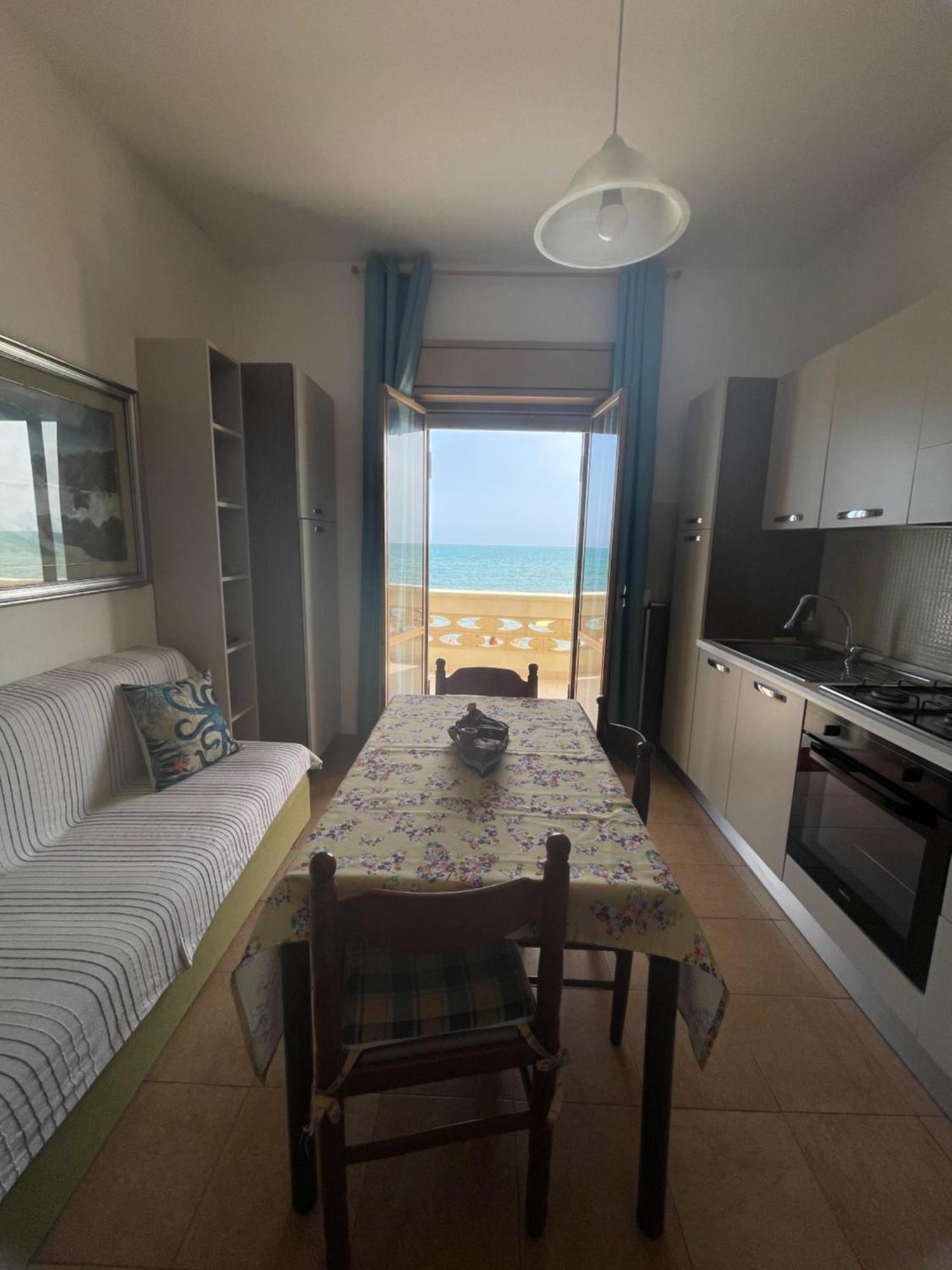 Paradiso fronte Mare Agnone Bagni Esterno foto