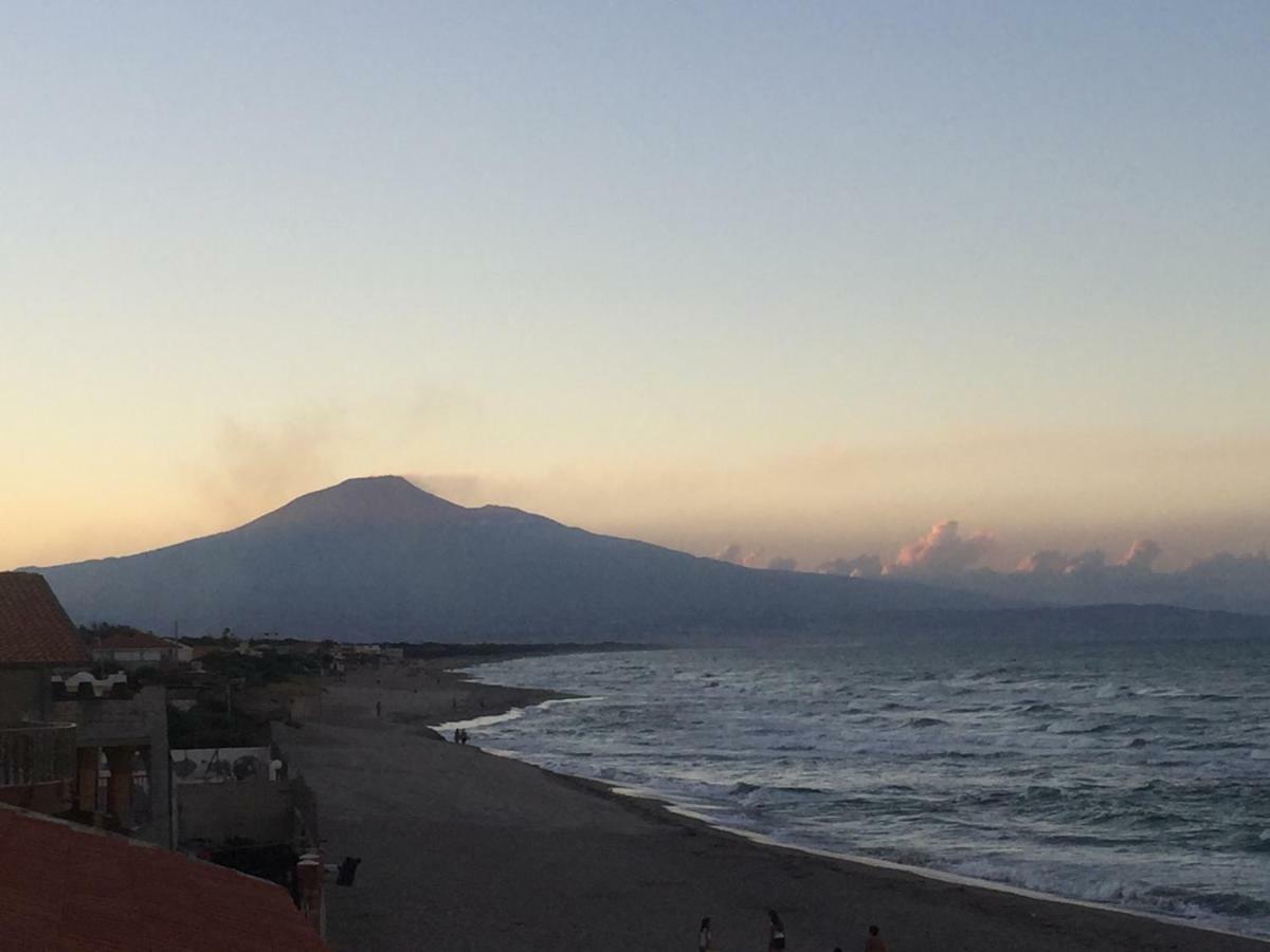 Paradiso fronte Mare Agnone Bagni Esterno foto