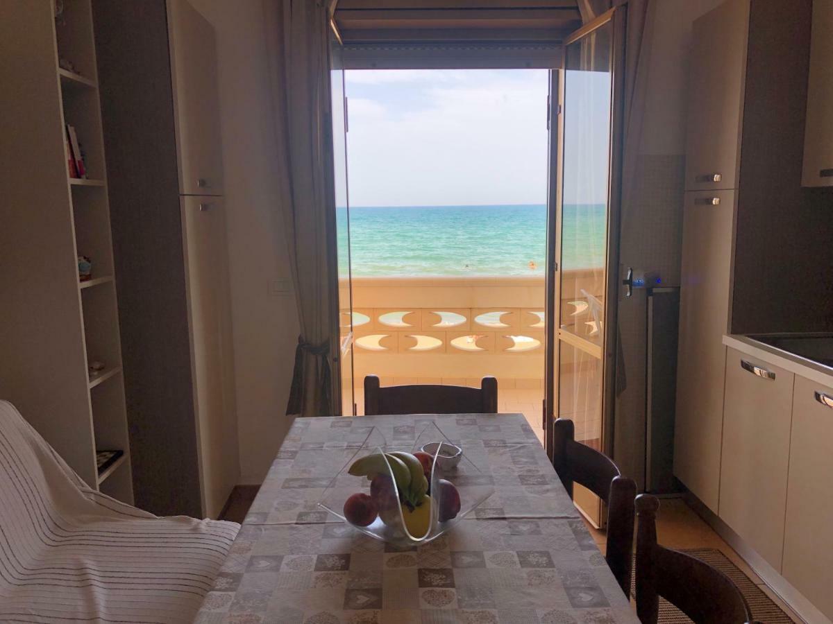 Paradiso fronte Mare Agnone Bagni Esterno foto